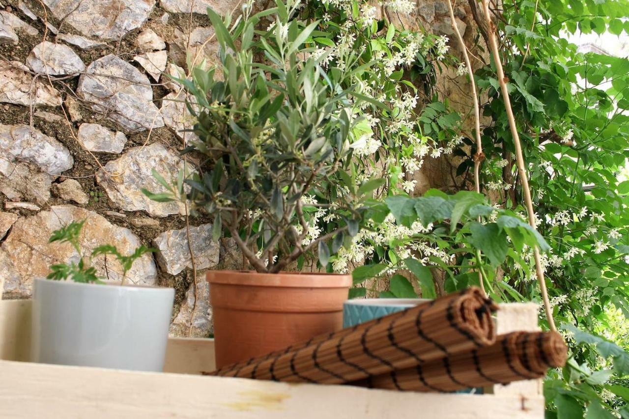Appartement 75 Sq.M. Apt In The Heart Of Athens - Renovated Extérieur photo
